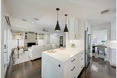 2508 Spring Creek Drive, Austin, TX 78704 - Photo 15