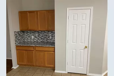 229 Killian Loop, Hutto, TX 78634 - Photo 9