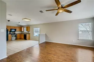 229 Killian Loop, Hutto, TX 78634 - Photo 13