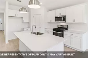 387 San Juan Trl, Bastrop, TX 78602 - Photo 11