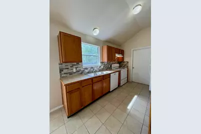 400 Blue Shale Drive, Jarrell, TX 76537 - Photo 11