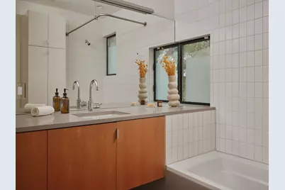 504 E Annie Street, Austin, TX 78704 - Photo 19