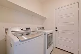 217 Summit Dr, Lockhart, TX 78644 - Photo 21