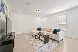 217 Summit Dr, Lockhart, TX 78644 - Photo 5