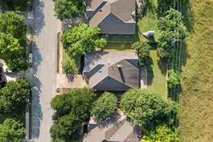 725 Botany Bay Cir, Pflugerville, TX 78660 - Photo 33