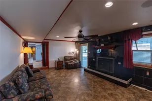 1000 N 5th St St, Kenedy, TX 78119 - Photo 9