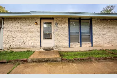 7702 Northcrest Boulevard, Austin, TX 78752 - Photo 3