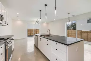 7006 Bennett Ave, Austin, TX 78752 - Photo 3