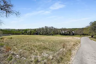 22419 Hazy Hollow Cove, Spicewood, TX 78669 - Photo 31