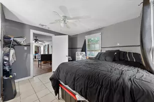 1302 1/2 Walnut Ave E, Austin, TX 78702 - Photo 19