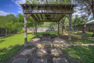 2043 Nevada St, San Marcos, TX 78666 - Photo 35