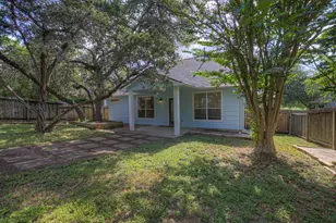 2043 Nevada St, San Marcos, TX 78666 - Photo 37