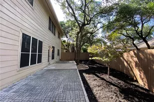 4 Muirfield Greens Cove, Lakeway, TX 78738 - Photo 25