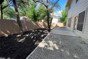 4 Muirfield Greens Cove, Lakeway, TX 78738 - Photo 23