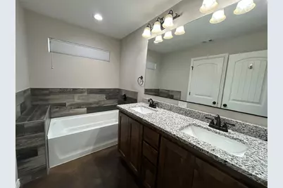 1047 Fieldstone Drive, Lampasas, TX 76550 - Photo 15