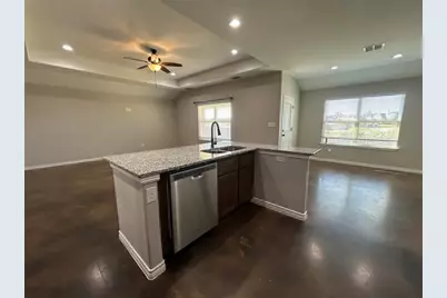 1047 Fieldstone Drive, Lampasas, TX 76550 - Photo 5