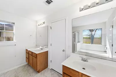 226 Sunshadow Drive, Lockhart, TX 78644 - Photo 21