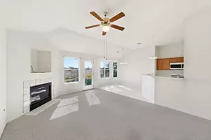 226 Sunshadow Dr, Lockhart, TX 78644 - Photo 5