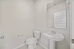 206 Hornet St, Elgin, TX 78621 - Photo 5