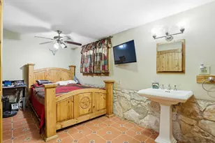 340 Rio Oak, Lakehills, TX 78063 - Photo 17