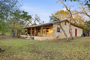 340 Rio Oak, Lakehills, TX 78063 - Photo 3