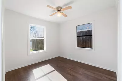 912 1/2 E 50th Street, Austin, TX 78751 - Photo 13