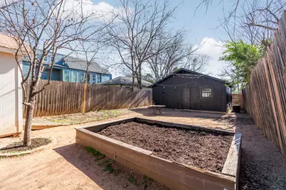 912 1/2 E 50th Street, Austin, TX 78751 - Photo 21
