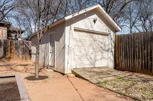 912 1/2 E 50th St, Austin, TX 78751 - Photo 17