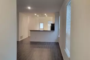 549 Pickrell Loop, Liberty Hill, TX 78642 - Photo 5