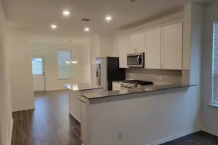 549 Pickrell Loop, Liberty Hill, TX 78642 - Photo 3