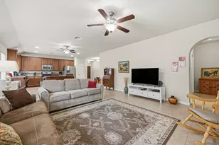 328 Lightcliff St, Hutto, TX 78634 - Photo 15