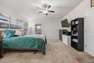 328 Lightcliff St, Hutto, TX 78634 - Photo 19