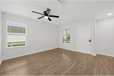 7433 Aspen Brook Drive, Austin, TX 78744 - Photo 9