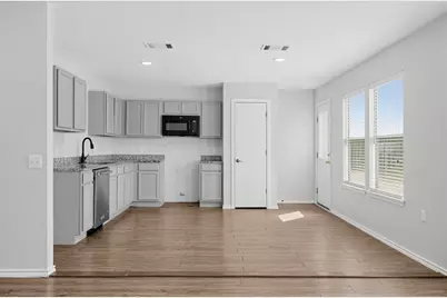 7433 Aspen Brook Drive, Austin, TX 78744 - Photo 13
