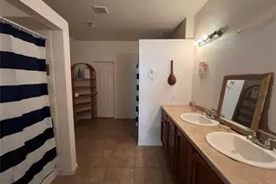 111 Mariah Dr, Kyle, TX 78640 - Photo 15