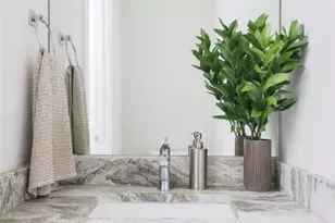 1120 Omega Ave, Austin, TX 78721 - Photo 9