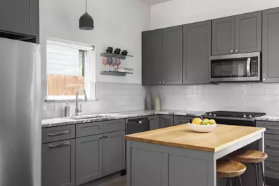 1120 Omega Avenue #1, Austin, TX 78721 - Photo 3