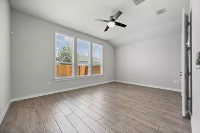 8317 Donnelley Drive, Austin, TX 78744 - Photo 21