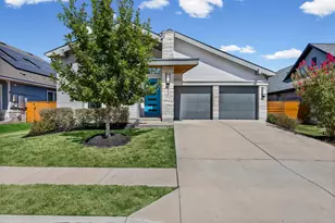 8317 Donnelley Dr, Austin, TX 78744 - Photo 1
