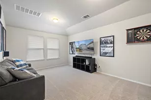 408 Black Opal Dr, Jarrell, TX 76537 - Photo 13
