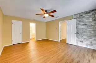 12401 Knoll Ridge Dr, Austin, TX 78758 - Photo 15