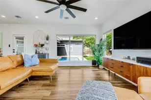 8603 Bighorn Cir, Lago Vista, TX 78645 - Photo 7