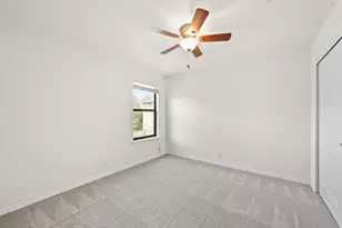 6913 Derby Downs Dr, Austin, TX 78747 - Photo 25