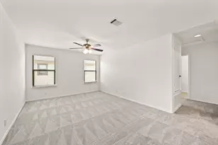 6913 Derby Downs Dr, Austin, TX 78747 - Photo 19