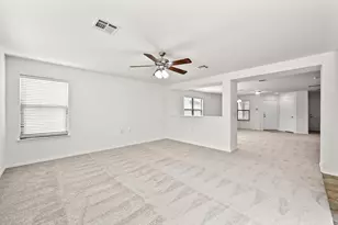 6913 Derby Downs Dr, Austin, TX 78747 - Photo 11