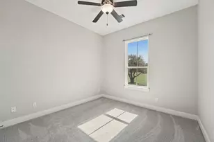 124 Sunrise Cir, Liberty Hill, TX 78642 - Photo 23