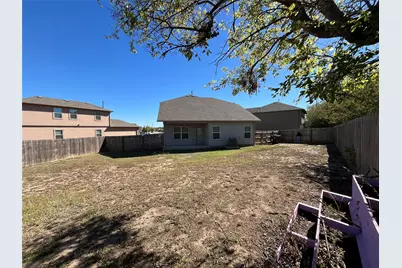 501 Cibolo Creek Drive, Kyle, TX 78640 - Photo 19