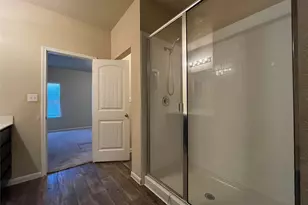 501 Cibolo Creek Dr, Kyle, TX 78640 - Photo 11