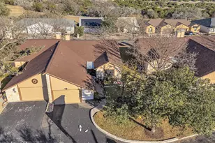 33 Oaks Pl, Lago Vista, TX 78645 - Photo 11