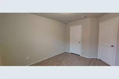 1556 Birmingham Dr Drive, Seguin, TX 78155 - Photo 13